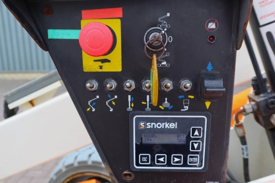 Snorkel A38E Electric, 13.5m Working Height, 6.1m Reach, 2 - Plataforma articulada: foto 5 Snorkel A38E Electric, 13.5m Working Height, 6.1m Reach, 2 - Plataforma articulada: foto 5