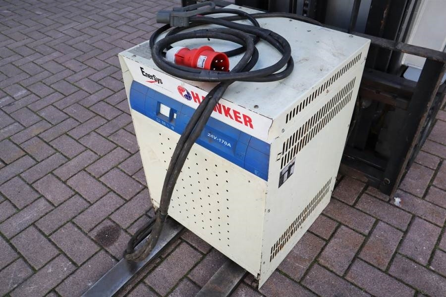 Still RX50-15 Electric, Duplex Mast 3700mm, Freelift 185 - Empilhadeira a diesel: foto 3 Still RX50-15 Electric, Duplex Mast 3700mm, Freelift 185 - Empilhadeira a diesel: foto 3