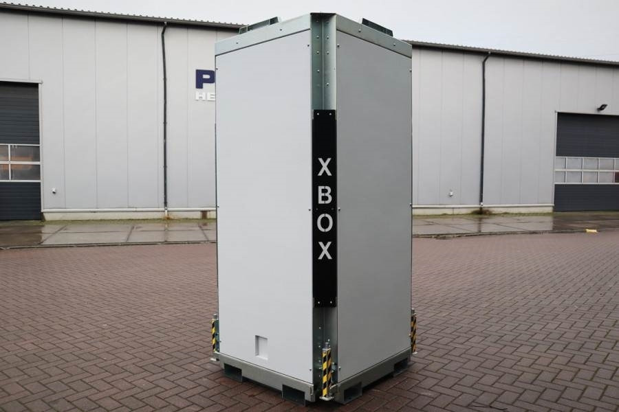 Trime X-BOX M 4x 320W Valid inspection, *Guarantee - Torre de iluminação: foto 3 Trime X-BOX M 4x 320W Valid inspection, *Guarantee - Torre de iluminação: foto 3
