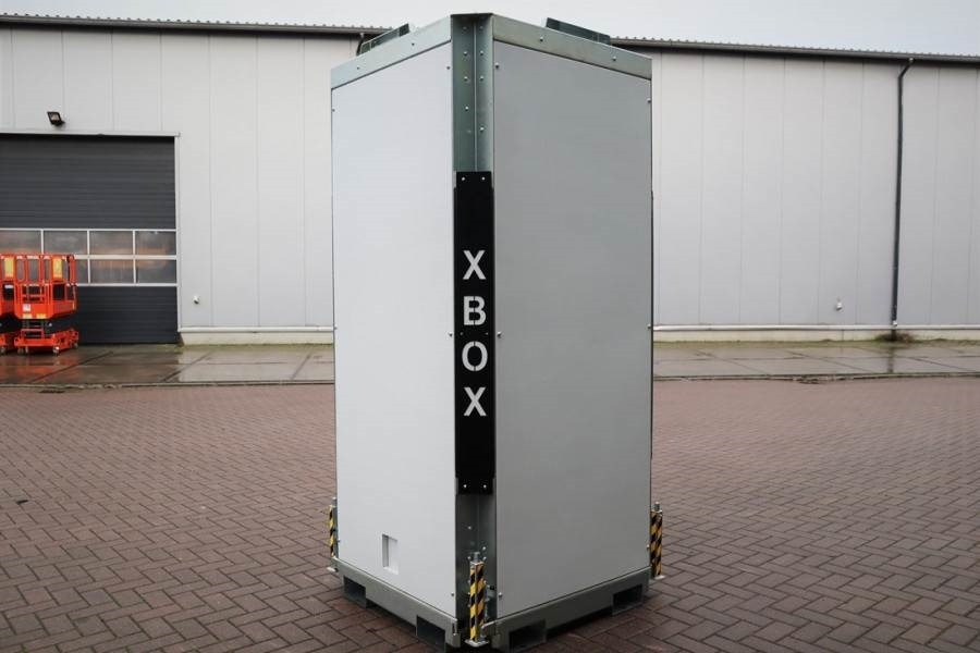 Trime X-BOX M 4x160W Valid inspection, *Guarantee! - Torre de iluminação: foto 3 Trime X-BOX M 4x160W Valid inspection, *Guarantee! - Torre de iluminação: foto 3