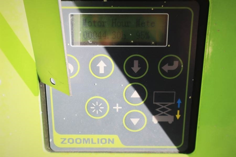 Zoomlion ZS0608DC Valid inspection, *Guarantee! Electric, 8 - Plataforma de Tijera/ Plataforma de tesoura: foto 4 Zoomlion ZS0608DC Valid inspection, *Guarantee! Electric, 8 - Plataforma de Tijera/ Plataforma de tesoura: foto 4