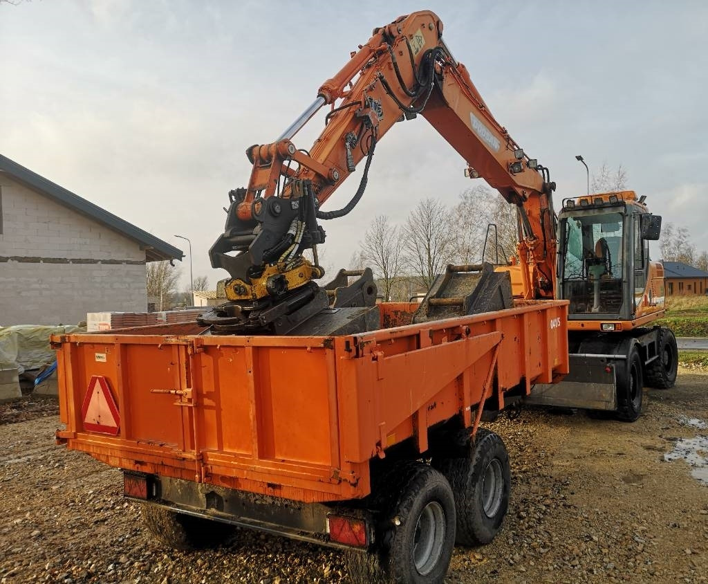 Doosan Dw 140 - Escavadeira de rodas: foto 5 Doosan Dw 140 - Escavadeira de rodas: foto 5