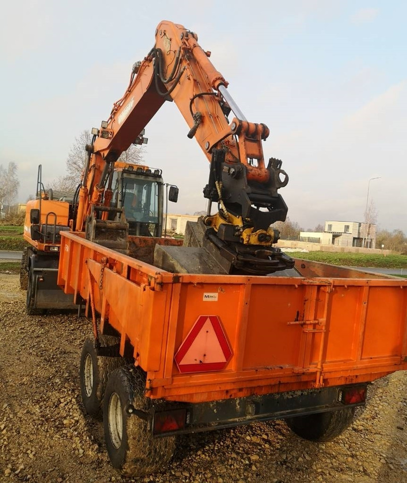 Doosan Dw 140 - Escavadeira de rodas: foto 4 Doosan Dw 140 - Escavadeira de rodas: foto 4
