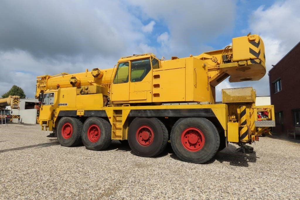Liebherr LTM 1070-1 - Grua todo o terreno: foto 4 Liebherr LTM 1070-1 - Grua todo o terreno: foto 4