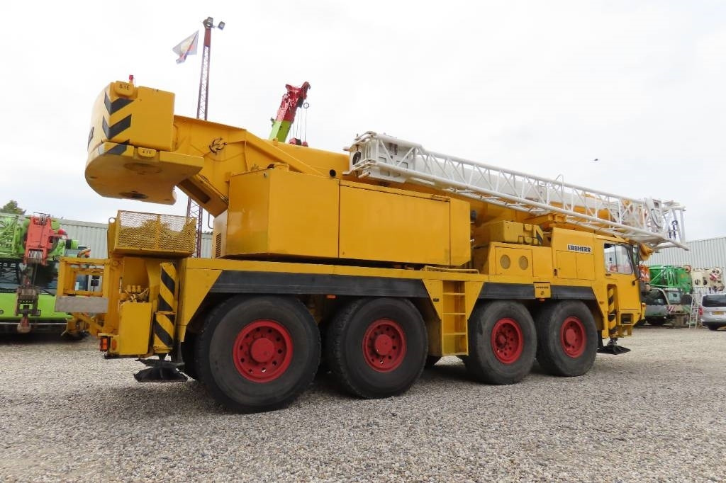Liebherr LTM 1070-1 - Grua todo o terreno: foto 3 Liebherr LTM 1070-1 - Grua todo o terreno: foto 3