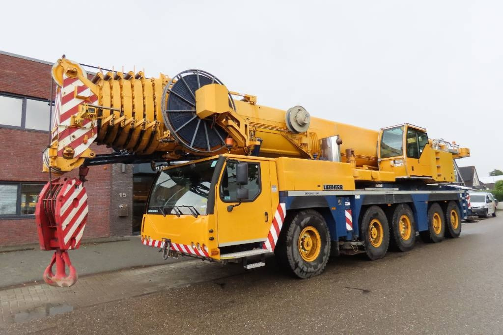 Liebherr LTM 1200-5.1 - Grua todo o terreno: foto 1 Liebherr LTM 1200-5.1 - Grua todo o terreno: foto 1