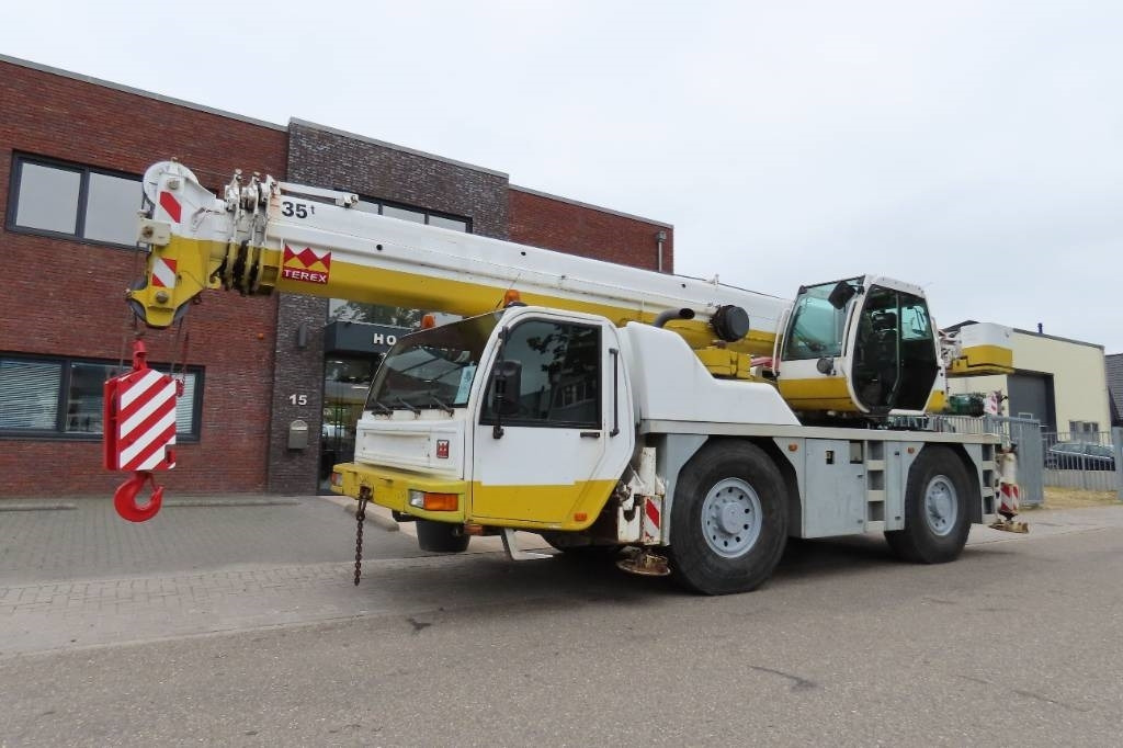 Terex PPM ATT 400/3 - Grua todo o terreno: foto 1 Terex PPM ATT 400/3 - Grua todo o terreno: foto 1