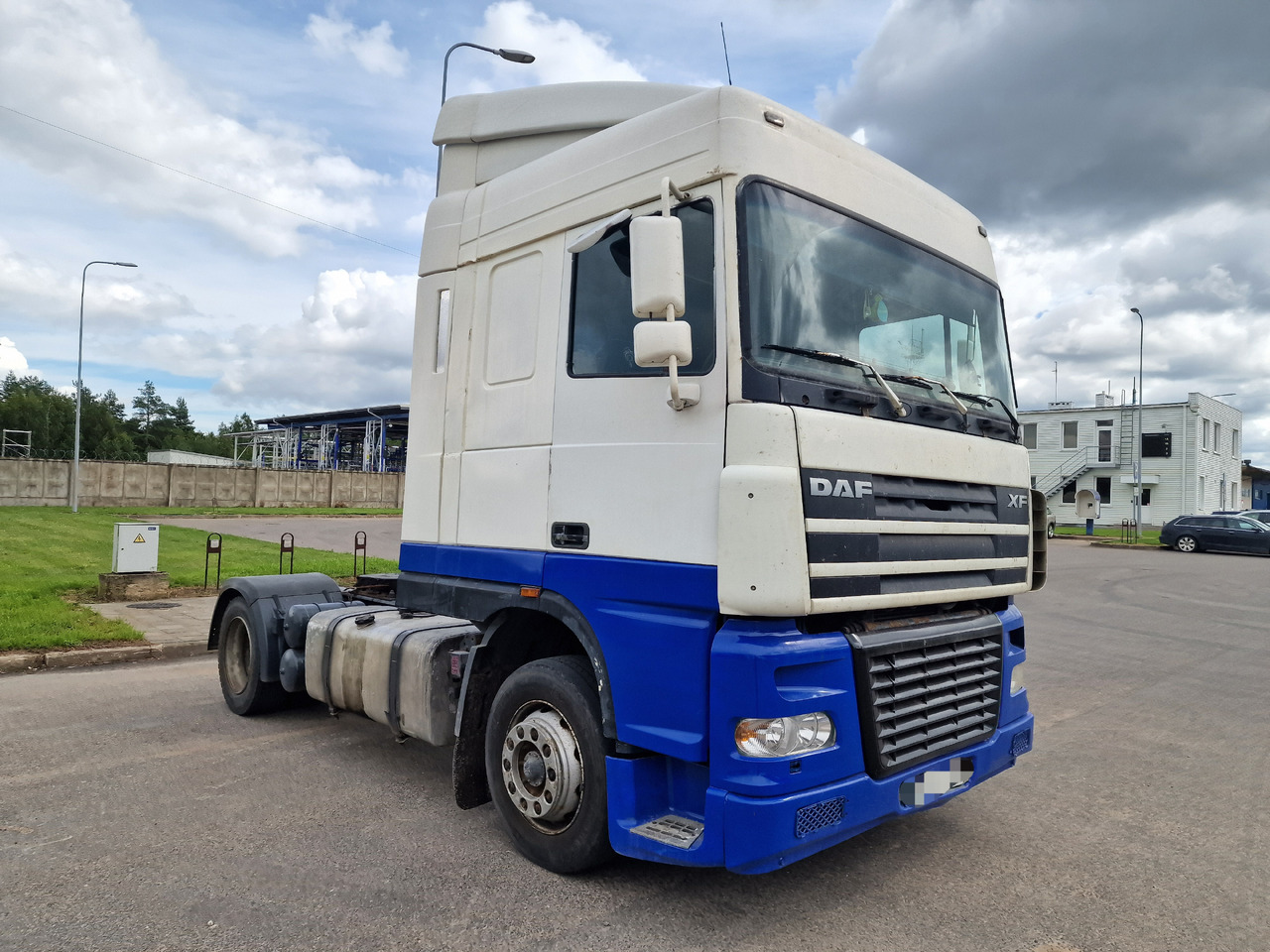 DAF 95.430 XF Euro2 manual - Tractor: foto 1 DAF 95.430 XF Euro2 manual - Tractor: foto 1