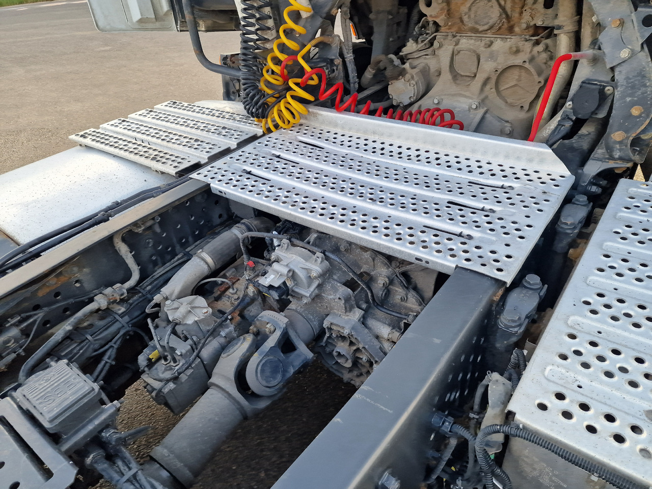 MERCEDES-BENZ Actros 1845 Retarder - Tractor: foto 5 MERCEDES-BENZ Actros 1845 Retarder - Tractor: foto 5