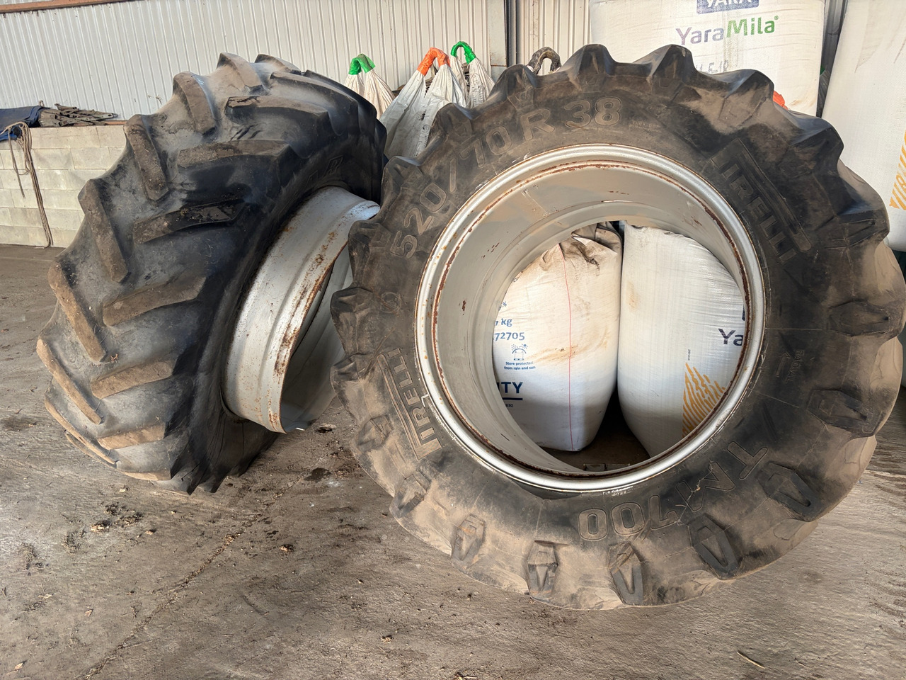 Alliance - Pneu por Máquina agrícola: foto 1 Alliance - Pneu por Máquina agrícola: foto 1