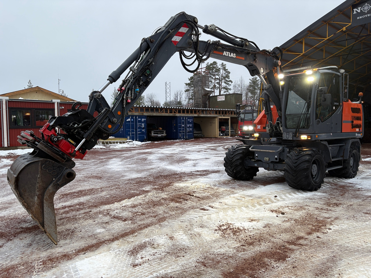 Atlas 160Wblue - Escavadeira de rodas: foto 1 Atlas 160Wblue - Escavadeira de rodas: foto 1