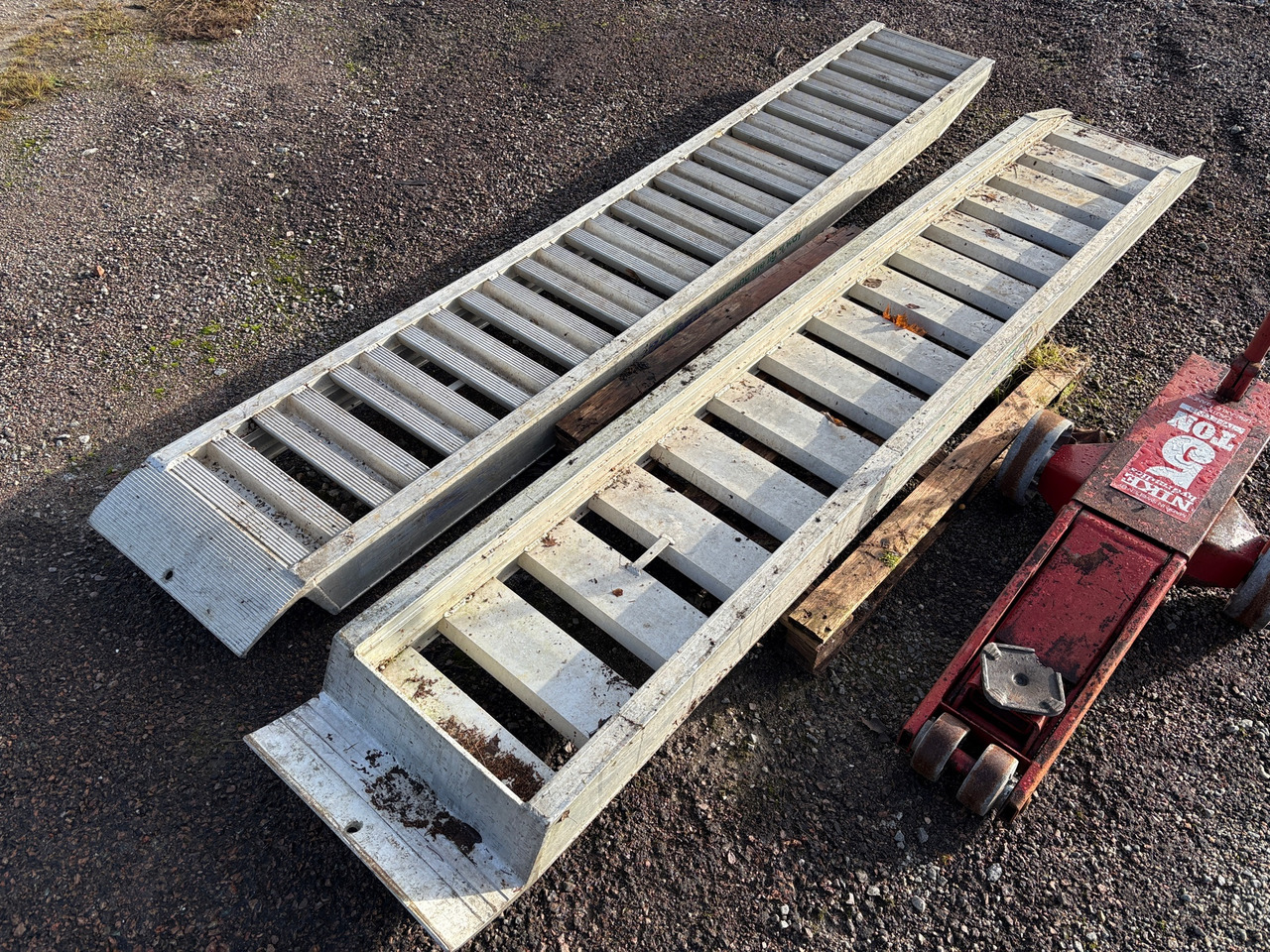 Bavaria  - Equipamento de construção: foto 1 Bavaria  - Equipamento de construção: foto 1