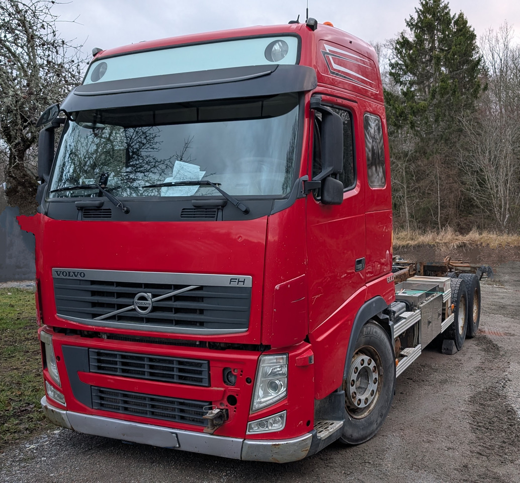 Volvo FH 13 I-Shift - Camião: foto 1 Volvo FH 13 I-Shift - Camião: foto 1