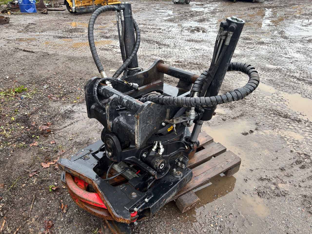 Cat TRS 18 - Tiltrotator: foto 1 Cat TRS 18 - Tiltrotator: foto 1