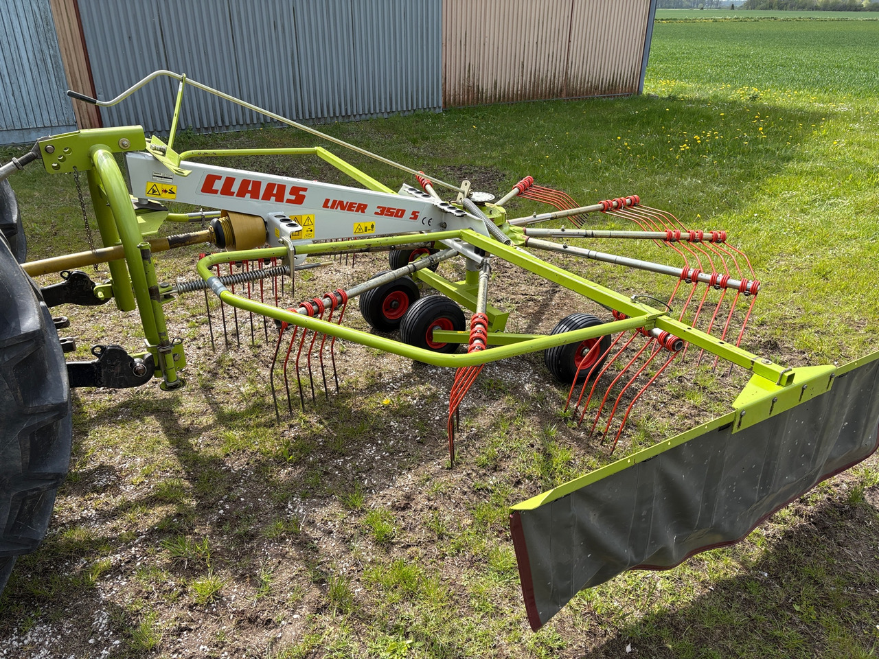 Claas Linet 350S - Ancinho enleirador: foto 1 Claas Linet 350S - Ancinho enleirador: foto 1