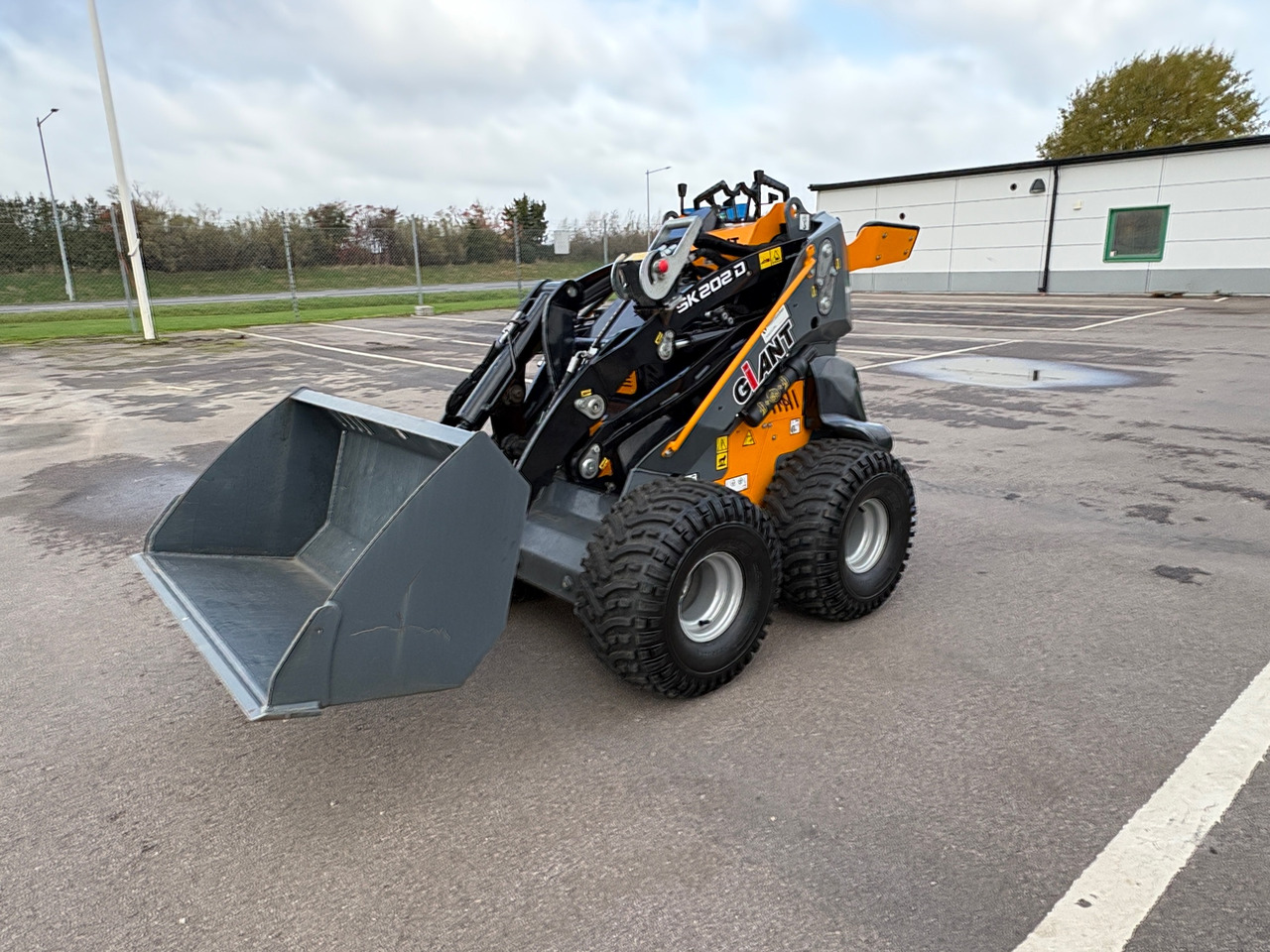 Giant Sk202D - Pá carregadora de rodas: foto 1 Giant Sk202D - Pá carregadora de rodas: foto 1