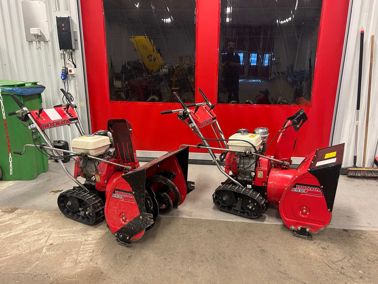 Honda HS80 - Removedor de neve: foto 1 Honda HS80 - Removedor de neve: foto 1