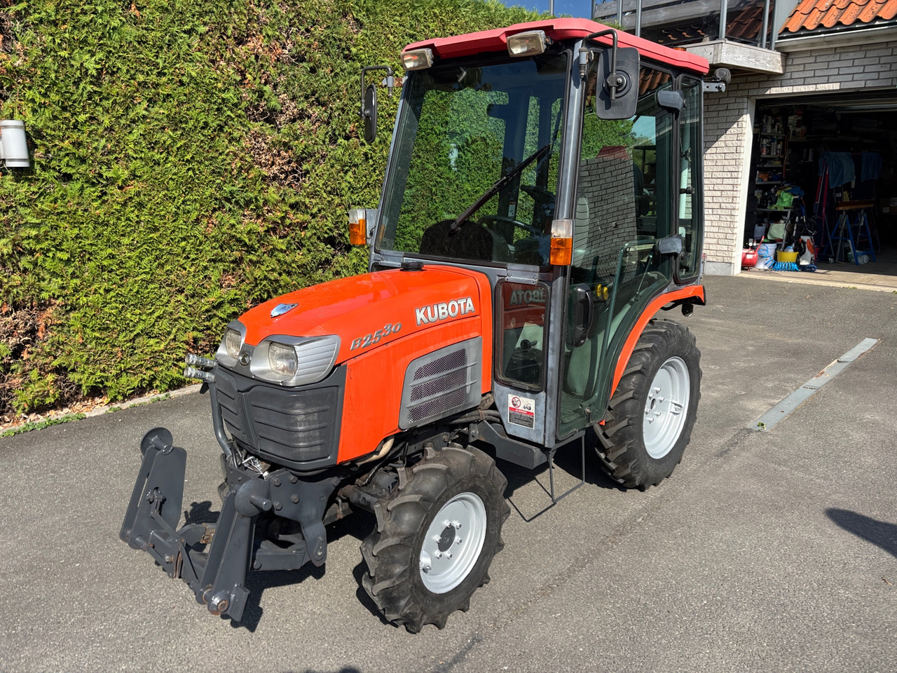 Kubota B2530 - Trator: foto 1 Kubota B2530 - Trator: foto 1
