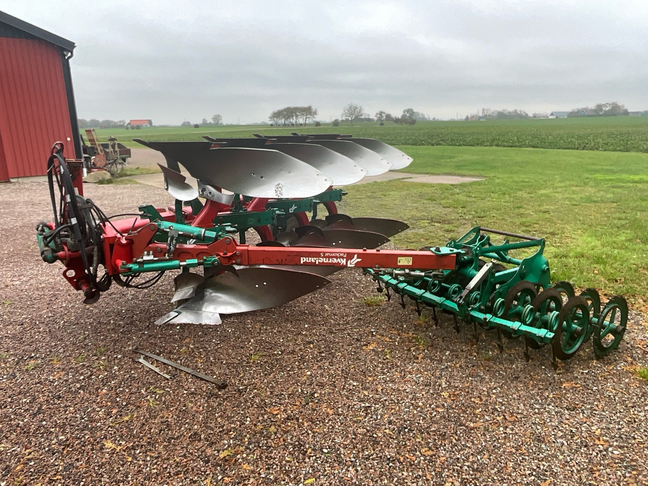 Kverneland E 180-8 - Arado: foto 1 Kverneland E 180-8 - Arado: foto 1