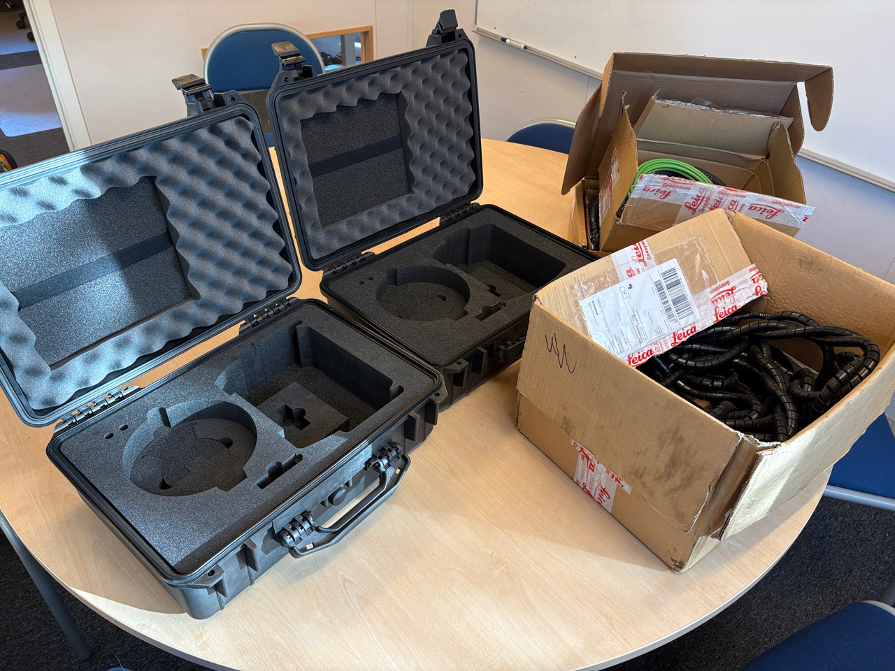 Leica  - Equipamento de construção: foto 1 Leica  - Equipamento de construção: foto 1