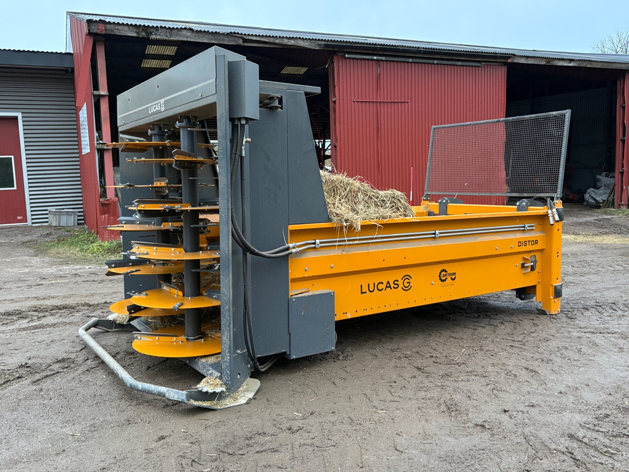 Lucas G Distor P120 - Equipamento de gado: foto 1 Lucas G Distor P120 - Equipamento de gado: foto 1