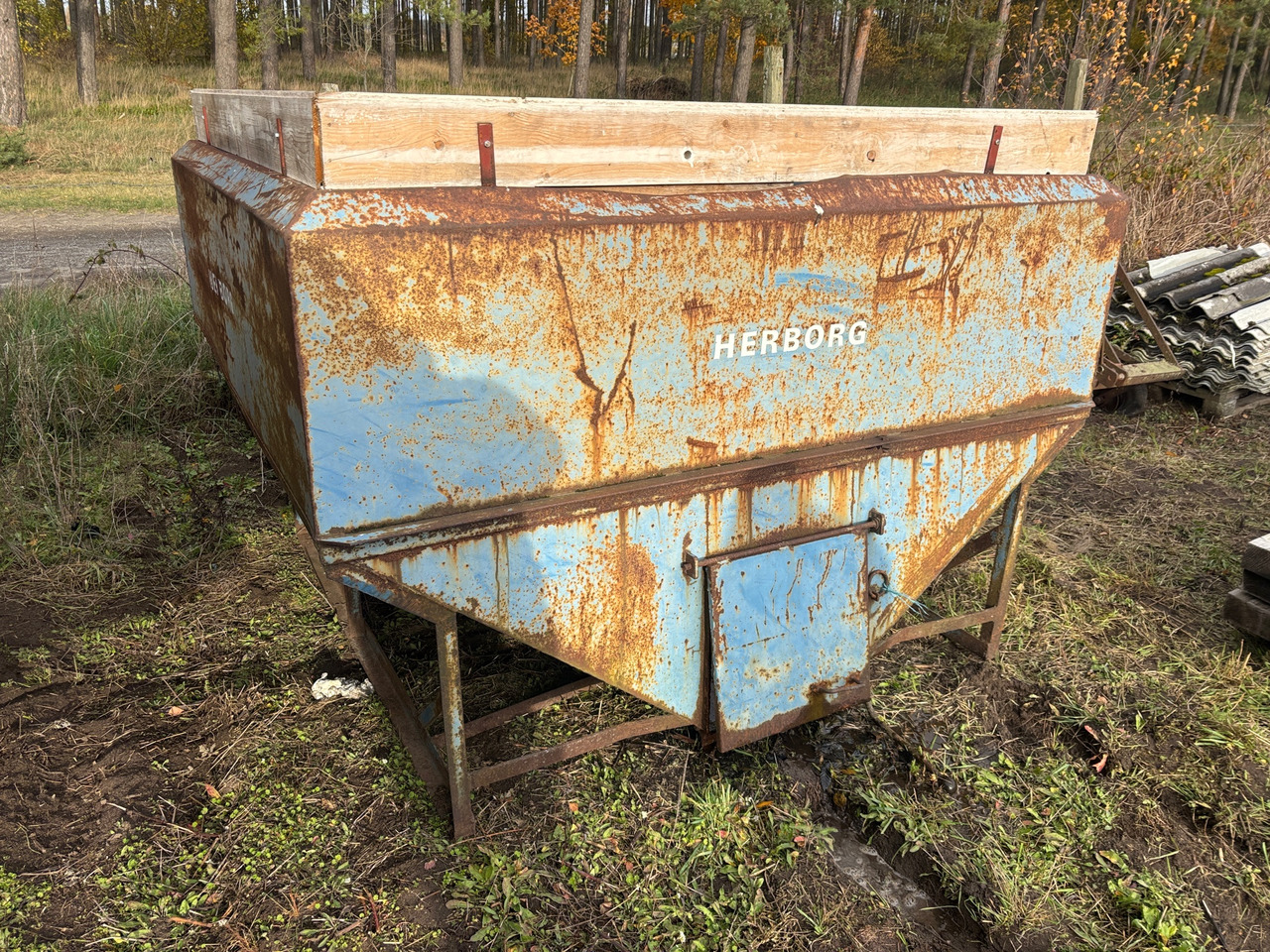 Herborg - Máquina agrícola: foto 1 Herborg - Máquina agrícola: foto 1