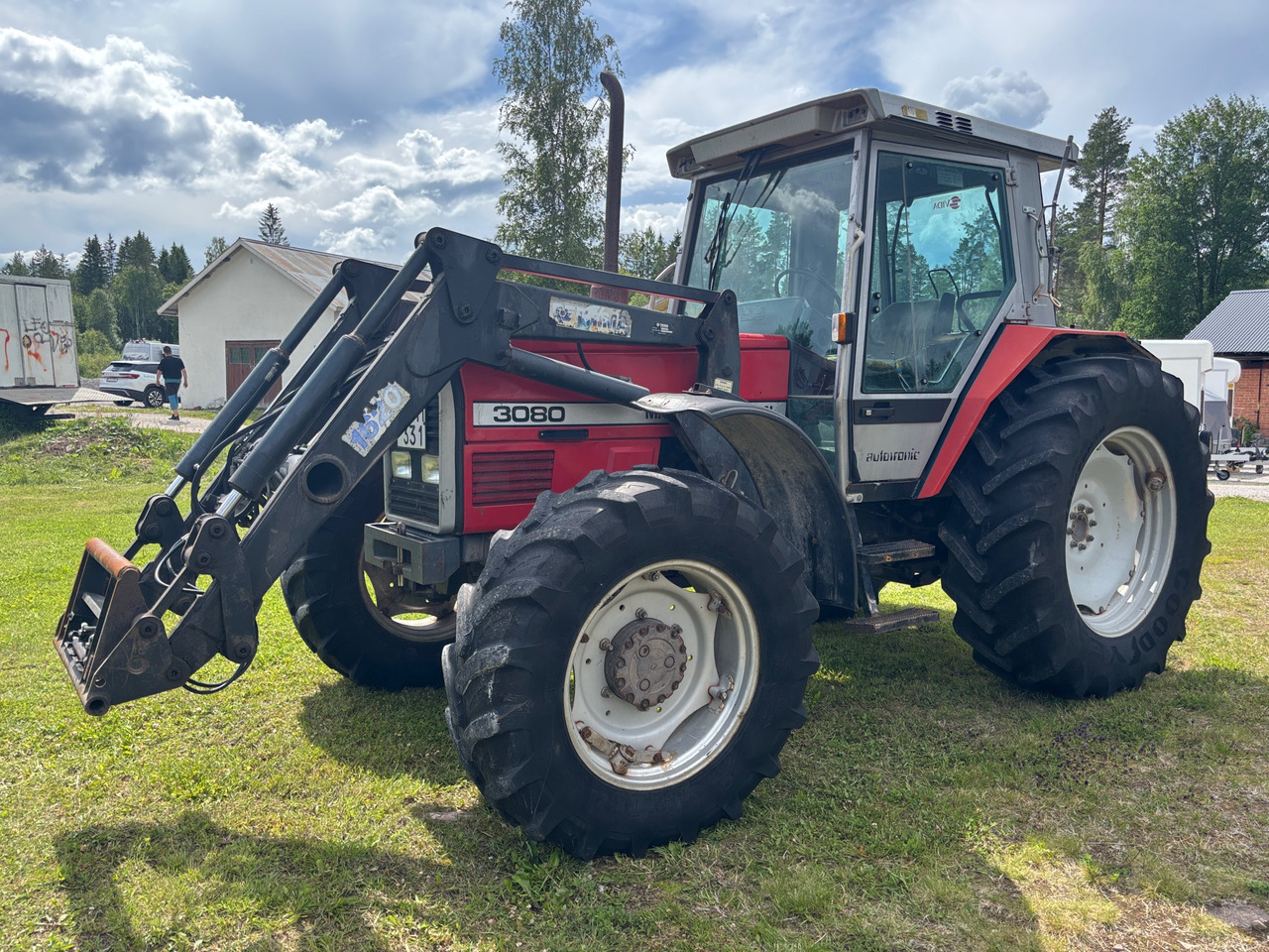 Massey Ferguson 3080 - Trator: foto 1 Massey Ferguson 3080 - Trator: foto 1