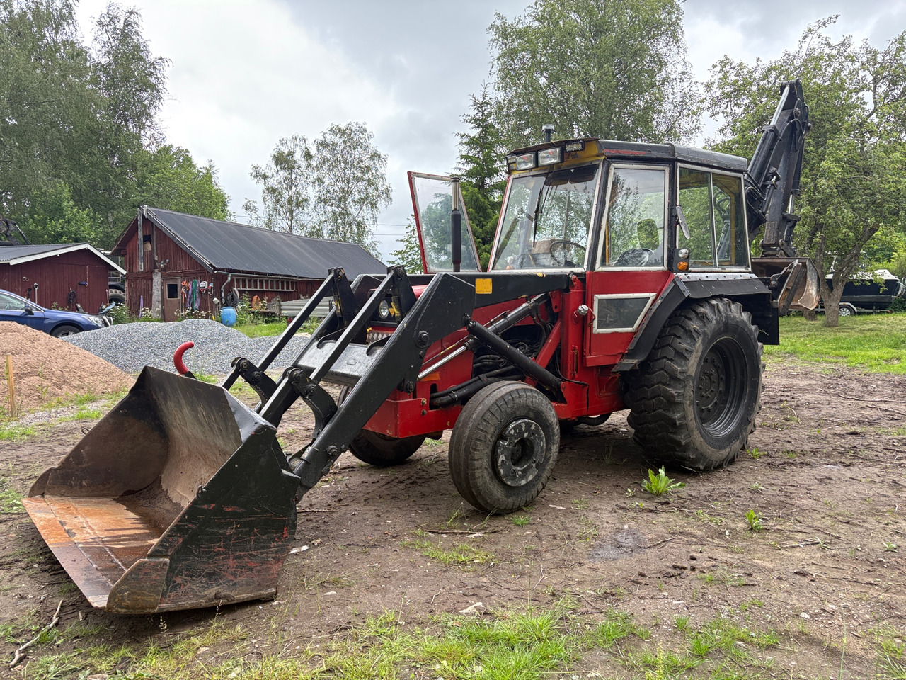 Massey Ferguson 50B - Retroescavadeira: foto 1 Massey Ferguson 50B - Retroescavadeira: foto 1