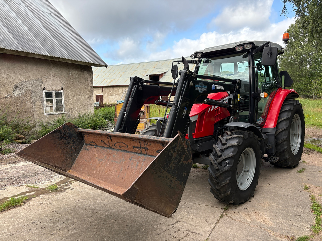 Massey Ferguson 5609 Dyna-4 - Trator: foto 1 Massey Ferguson 5609 Dyna-4 - Trator: foto 1