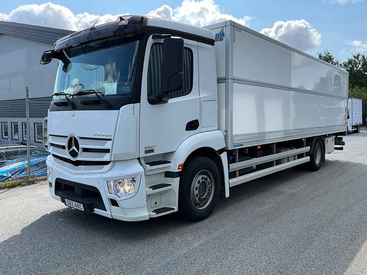 Mercedes-Benz Antos 7.7 - Camião frigorífico: foto 1 Mercedes-Benz Antos 7.7 - Camião frigorífico: foto 1