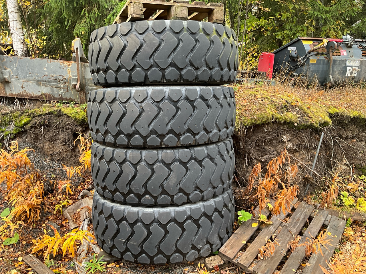 Michelin 20.5R25 - Pneu por Máquina de construção: foto 1 Michelin 20.5R25 - Pneu por Máquina de construção: foto 1
