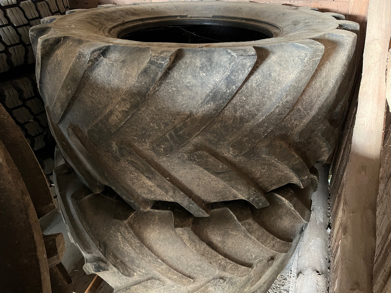 Michelin  - Pneu por Máquina agrícola: foto 1 Michelin  - Pneu por Máquina agrícola: foto 1