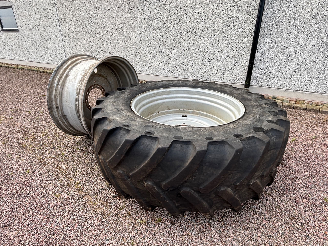 Michelin - Pneu por Máquina agrícola: foto 1 Michelin - Pneu por Máquina agrícola: foto 1