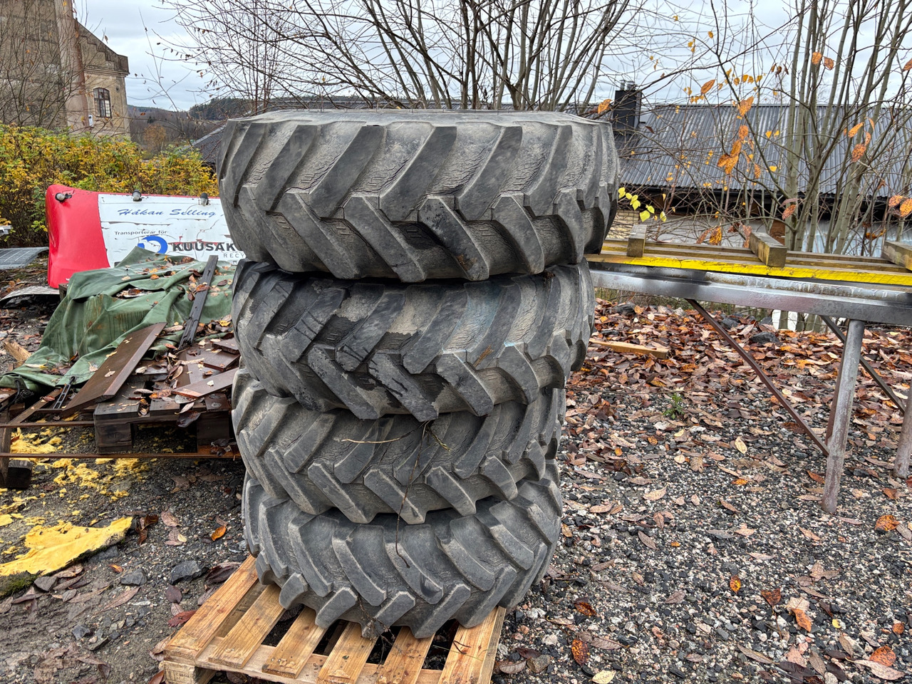 Mitas MPT-01 - Pneu por Máquina de construção: foto 1 Mitas MPT-01 - Pneu por Máquina de construção: foto 1