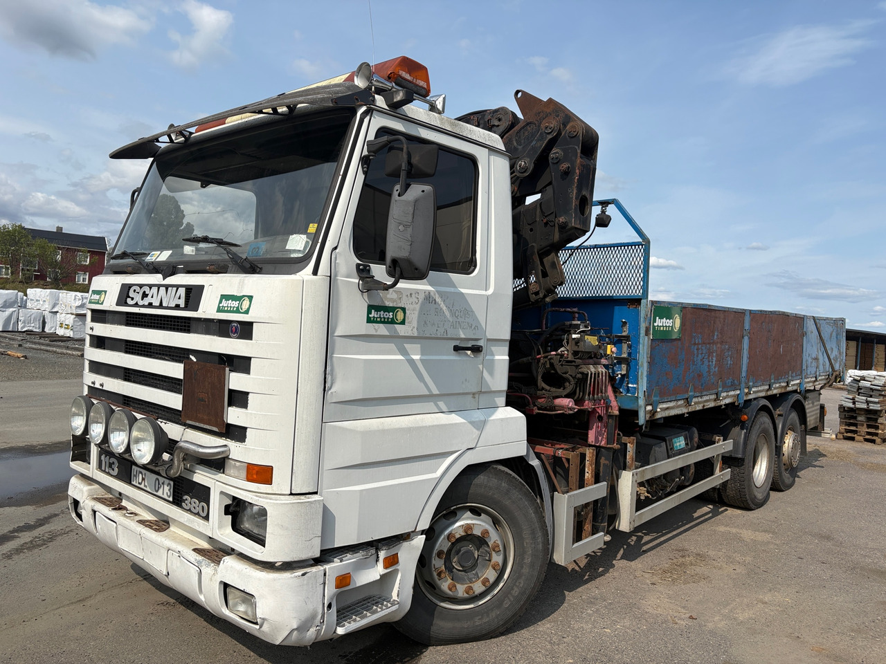 Scania 113 - Camião grua: foto 1 Scania 113 - Camião grua: foto 1