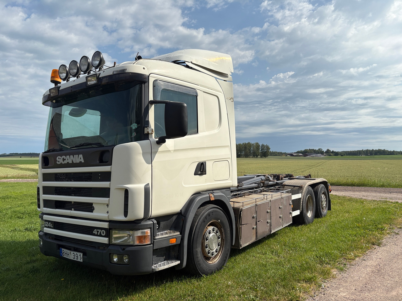 Scania 124L 470 - Camião polibenne: foto 1 Scania 124L 470 - Camião polibenne: foto 1