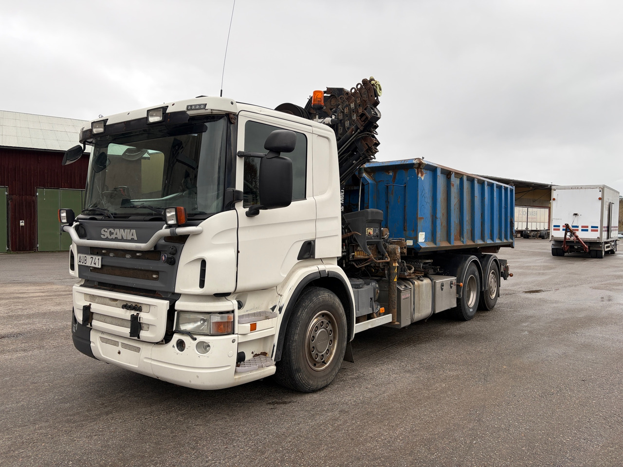 Scania - Camião polibenne: foto 1 Scania - Camião polibenne: foto 1