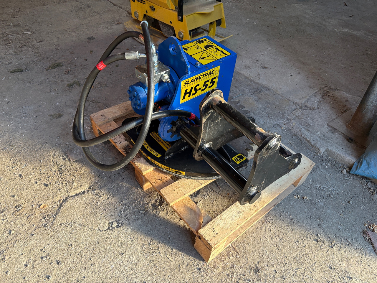Slanetrac HS-55 - Equipamento de construção: foto 1 Slanetrac HS-55 - Equipamento de construção: foto 1