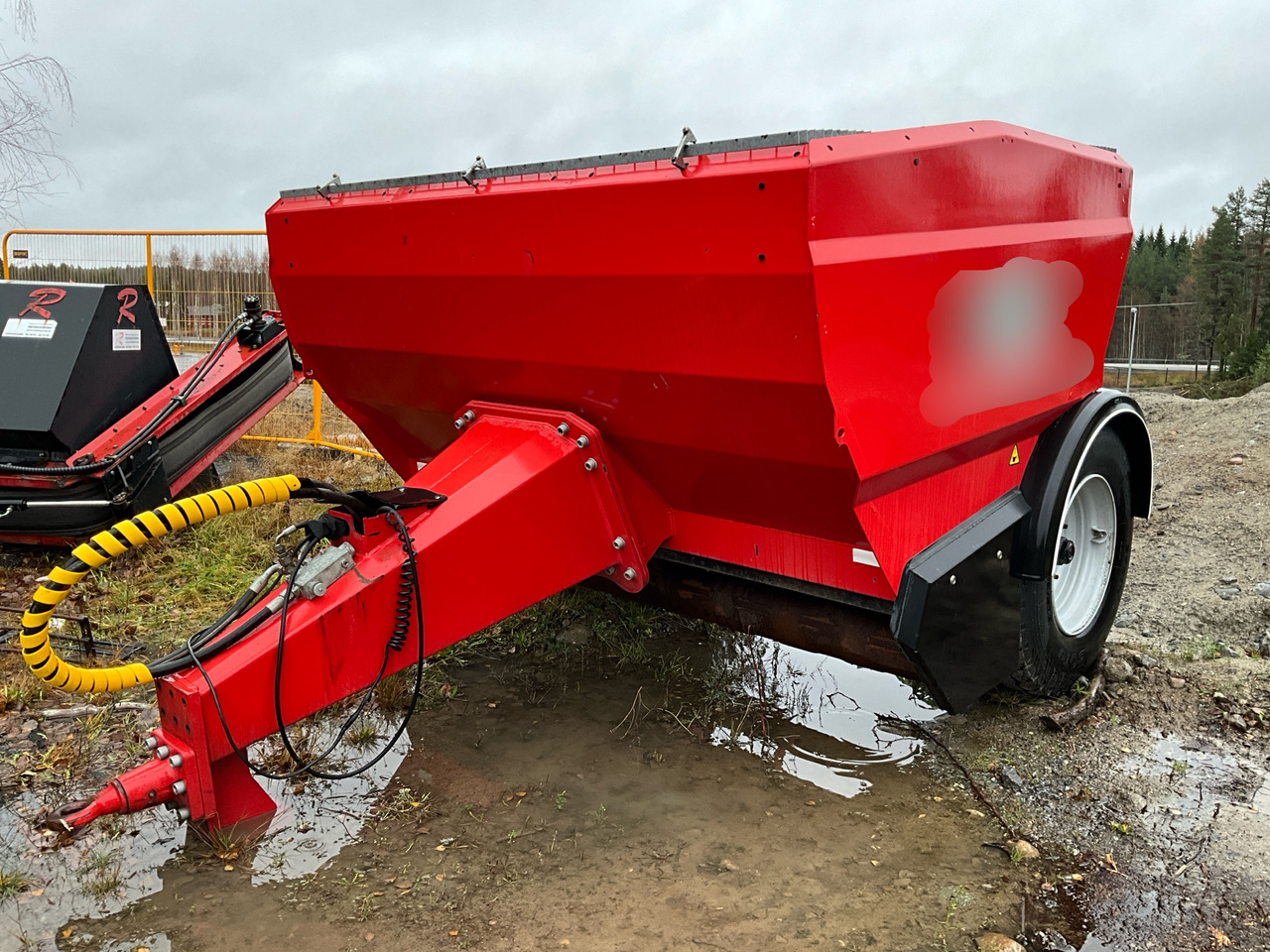 Tokvam SV 5000 SV - Espalhador de areia/ Sal: foto 1 Tokvam SV 5000 SV - Espalhador de areia/ Sal: foto 1