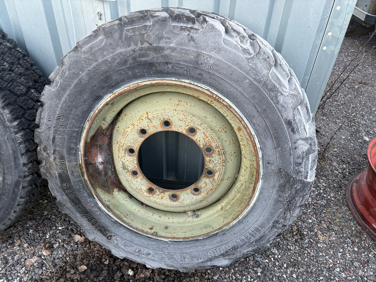 Trelleborg Steel-grip 159 - Pneu por Máquina de construção: foto 1 Trelleborg Steel-grip 159 - Pneu por Máquina de construção: foto 1