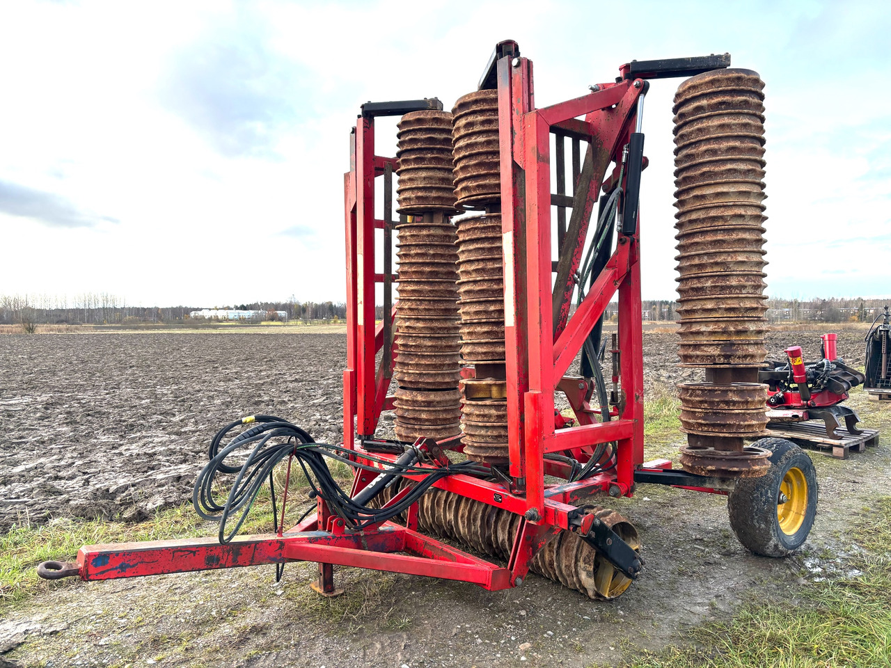 Väderstad 77B-6 - Rolo agricola: foto 1 Väderstad 77B-6 - Rolo agricola: foto 1