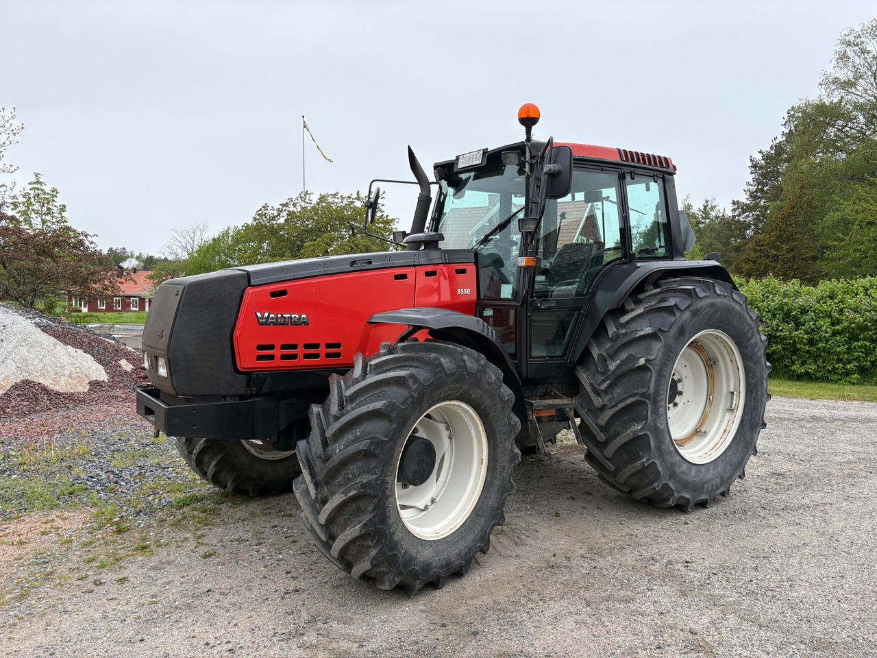 Valtra Valmet 8550 - Trator: foto 1 Valtra Valmet 8550 - Trator: foto 1