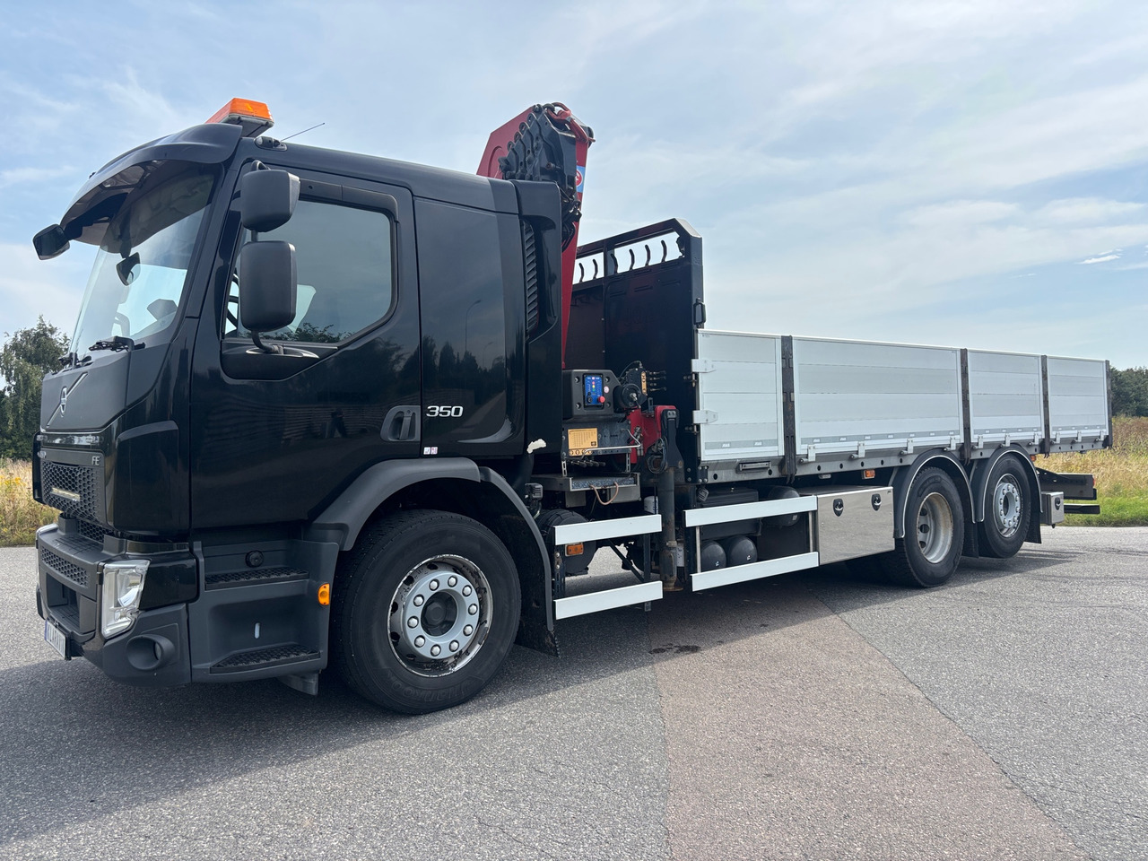 Volvo FE350 - Camião grua: foto 1 Volvo FE350 - Camião grua: foto 1