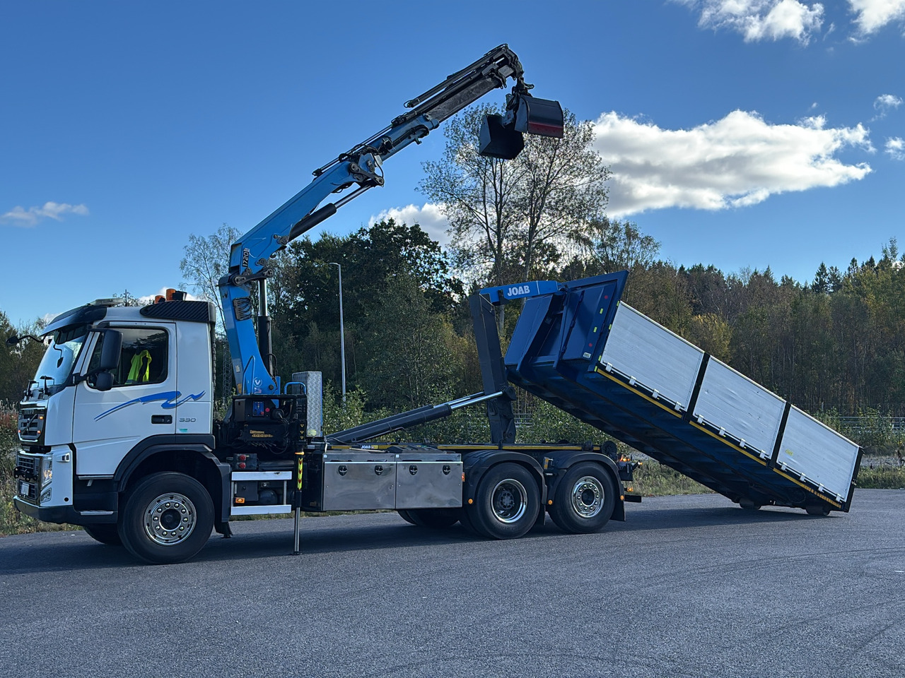 Volvo Fm 330 - Camião grua: foto 1 Volvo Fm 330 - Camião grua: foto 1
