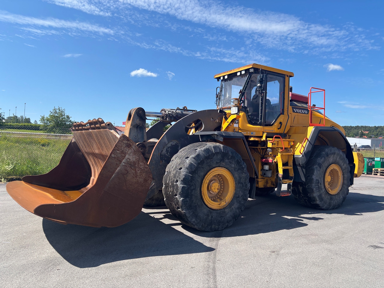 Volvo L260H - Pá carregadora de rodas: foto 1 Volvo L260H - Pá carregadora de rodas: foto 1