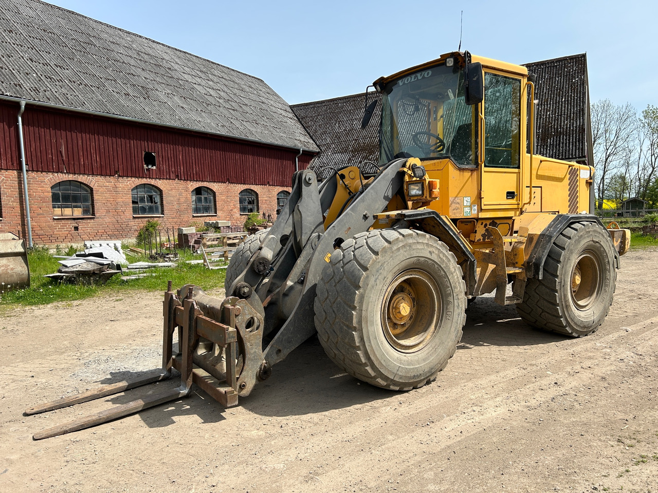 Volvo L70D - Pá carregadora de rodas: foto 1 Volvo L70D - Pá carregadora de rodas: foto 1