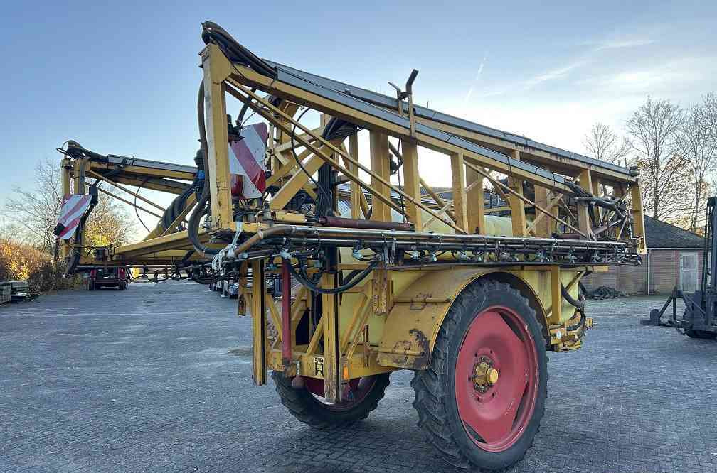 Dubex mentor 9804 - Pulverizador de arrastar: foto 5 Dubex mentor 9804 - Pulverizador de arrastar: foto 5