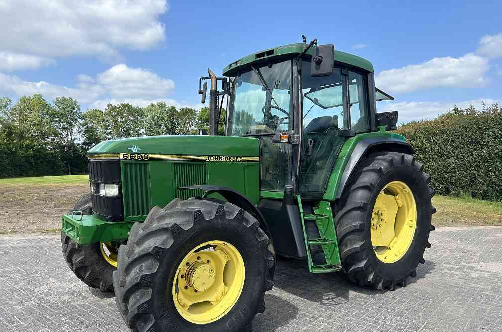 John Deere 6600 powerquad airco - Trator: foto 1 John Deere 6600 powerquad airco - Trator: foto 1