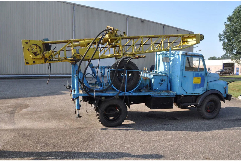 Hanomag AL 28 Z met Celler machinen fabrik DB114 - 30 - Máquina de perfuração: foto 2 Hanomag AL 28 Z met Celler machinen fabrik DB114 - 30 - Máquina de perfuração: foto 2