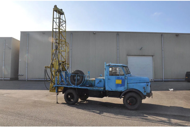 Hanomag AL 28 Z met Celler machinen fabrik DB114 - 30 - Máquina de perfuração: foto 3 Hanomag AL 28 Z met Celler machinen fabrik DB114 - 30 - Máquina de perfuração: foto 3